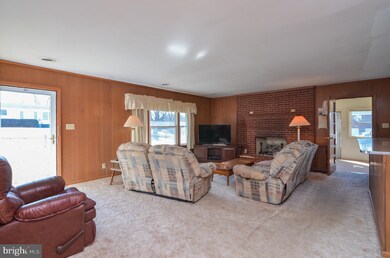 109 Sunset Cir, Colonial Beach, VA 22443 - photo 6