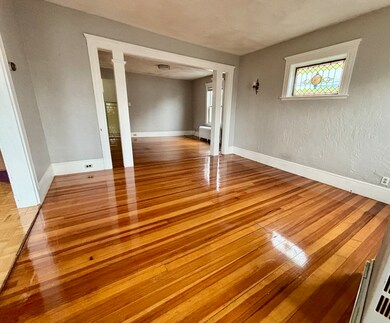 19 Forest Ave unit 2, Everett, MA 02149 - photo 4