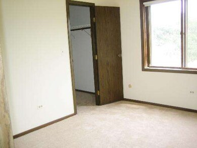 1525 E Thacker St unit 3C, Des Plaines, IL 60016 - photo 5