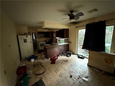 3412 Rosetta Dr, Chalmette, LA 70043 - photo 4