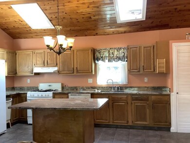 34 James St, Taunton, MA 02780 - photo 5