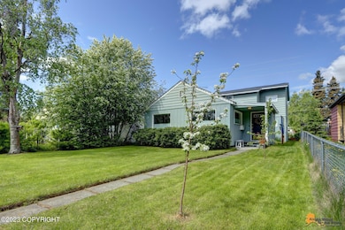 Beautiful Downtown Home