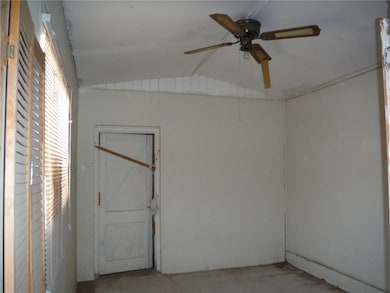 2600 Nashville Ave, El Paso, TX 79930 - photo 3