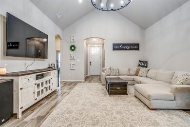 3202 Windcrest Dr, Granbury, TX 76049 - photo 6