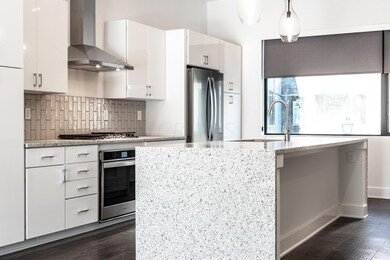 243 Neruda Ave - 2