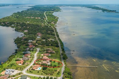 4811 Honeyridge Ln, Merritt Island, FL 32952 - photo 4