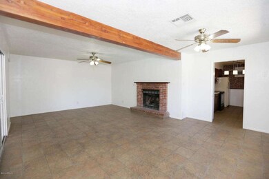 05 Family Room