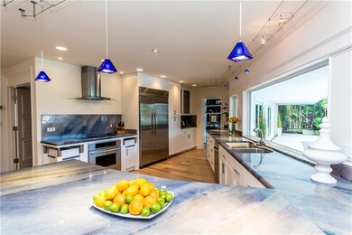 Gourmet Kitchen: Imperial Blue Quartzite, custom s