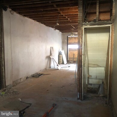 811 N Belnord Ave, Baltimore, MD 21205 - photo 5