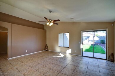 Living Room 4