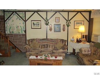 1402 W Gordon St unit 1404, Allentown, PA 18102 - photo 2