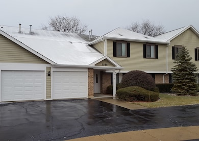 1515 Harbour Ct unit 1-A, Schaumburg, IL 60193 - photo 2