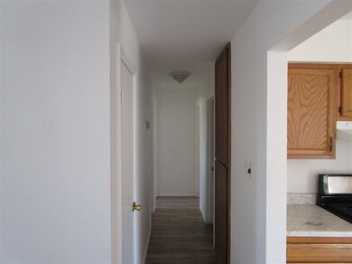 604 Ridgecrest Dr, Alamogordo, NM 88310 - photo 5