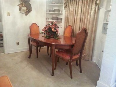 Another picture of the dining room.