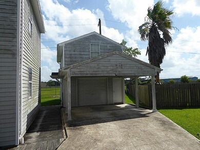 19097 Stonedale Ct County Rd, Alvin, TX 77511 - photo 2