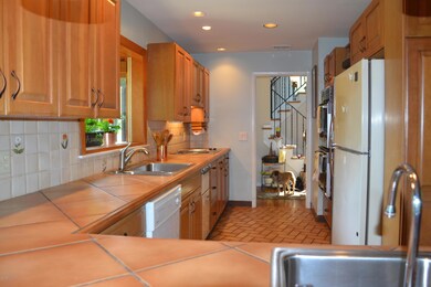 19 Nearwater Ln, Riverside, CT 06878 - photo 3