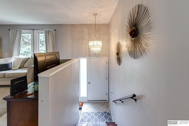 12143 Erskine Cir, Omaha, NE 68164 - photo 3