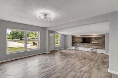 7663 Falcon St, Jacksonville, FL 32244 - photo 3