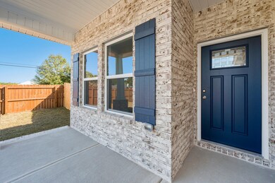 4-web-or-mls-103 Sago Palm Way-04