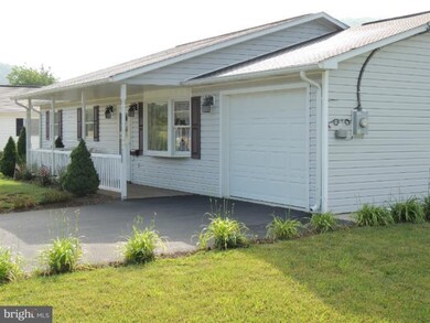 100 Hummingbird St, Keyser, WV 26726 - photo 5