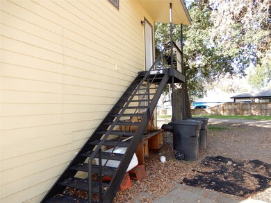 6816 Donlen St, Houston, TX 77022 - photo 2