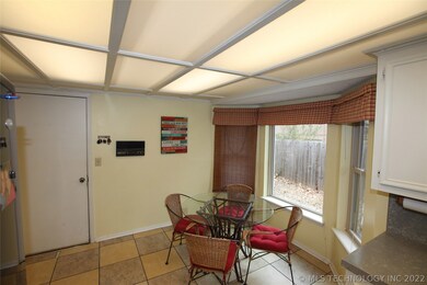 Eating space in kitchen.