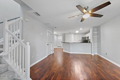 05-Living Room