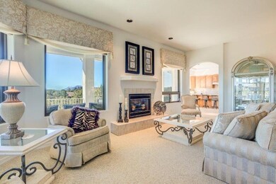 Living Room (1)