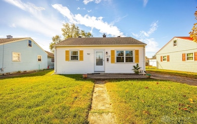 133 E Circle Dr, Dayton, OH 45449 - photo 2