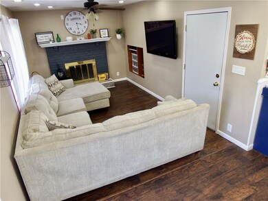 727 S 9th Ave, Beech Grove, IN 46107 - photo 3