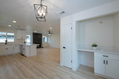 2024 N Laureen Ave, Fresno, CA 93703 - photo 3