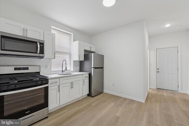 1626 N 17th St unit 2, Philadelphia, PA 19121 - photo 5