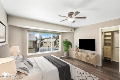 21-Primary Bedroom_SLS_-7675_Final