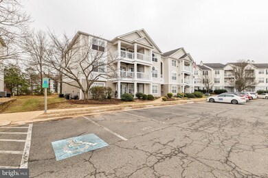 11009 Kinship Ct unit 303, Manassas, VA 20109 - photo 3