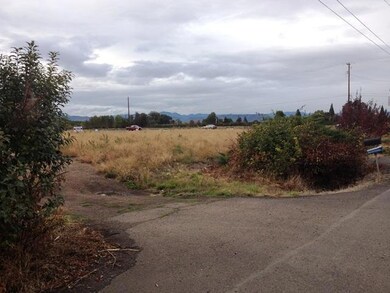 4173 Hamrick Rd, Central Point, OR 97502 - photo 5