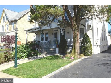 869 Penn St, Bryn Mawr, PA 19010 - photo 3