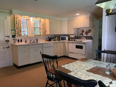 100 Brattleboro Rd, Bernardston, MA 01337 - photo 7