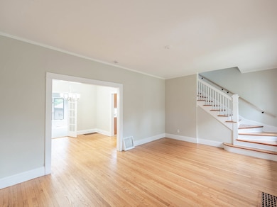 256 Stanley Ave, Waukegan, IL 60085 - photo 3