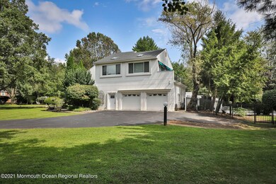 23 Deerpath Ln Colts Neck NJ-011-007-1F8