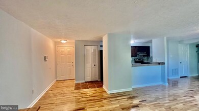 19613 Gunners Branch Rd unit 622, Germantown, MD 20876 - photo 7