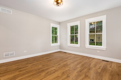 521 S Naperville Rd, Wheaton, IL 60187 - photo 6