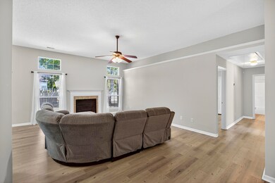 8604 Hickory Creek Ln, North Charleston, SC 29420 - photo 3