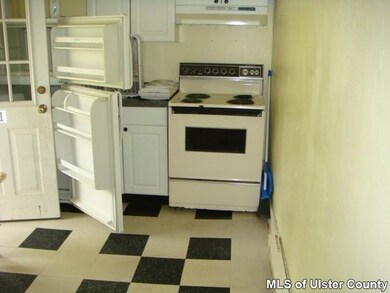 209 Maple Ave, Kerhonkson, NY 12446 - photo 2