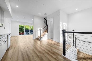 2546 Walcott, Houston, TX 77088 - photo 6