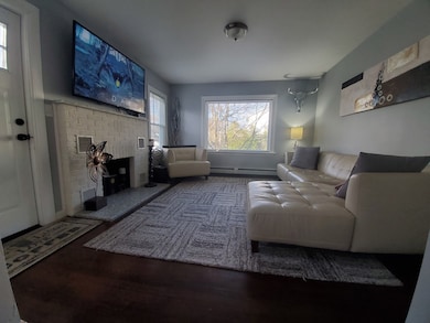 24 Nelson St, Webster, MA 01570 - photo 2