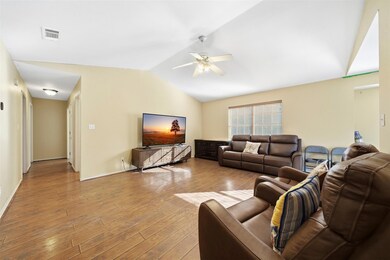 105 Snyder Trail, Liberty Hill, TX 78642 - photo 7