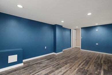 10052 Drury Ln, Westchester, IL 60154 - photo 3