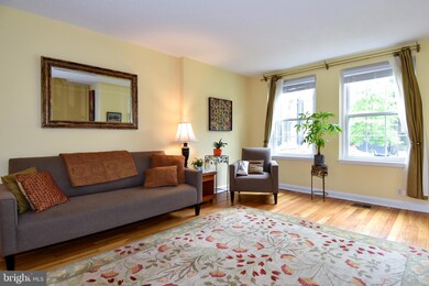 4235 36th St S, Arlington, VA 22206 - photo 7