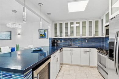 Roney Palace unit 1015, Miami Beach, FL 33139 - photo 6