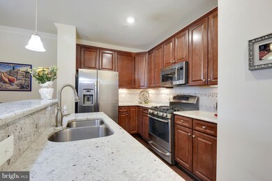 43595 Helmsdale Terrace, Chantilly, VA 20152 - photo 7